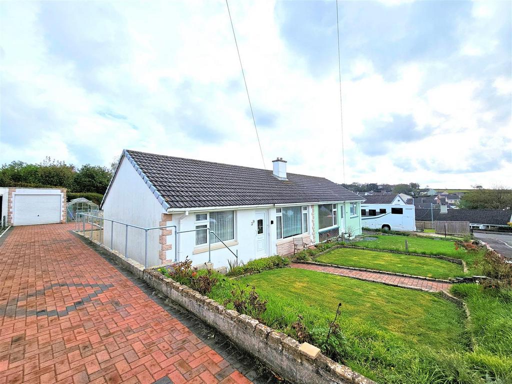 Maynard Park, Bere Alston, Yelverton 2 bed semidetached bungalow for