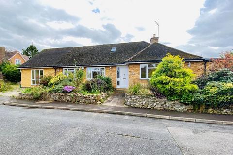 6 Avon Close, Barford, Warwick, CV35 8BX