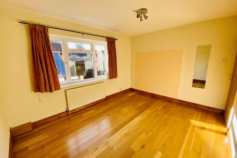 6 Avon Close, Barford, Warwick, CV35 8BX