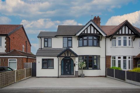 4 bedroom semi-detached house for sale - Cromwell Road, Northwich, CW8