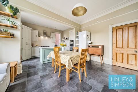 5 bedroom semi-detached house for sale, Claremont Drive, Headingley, Leeds, LS6