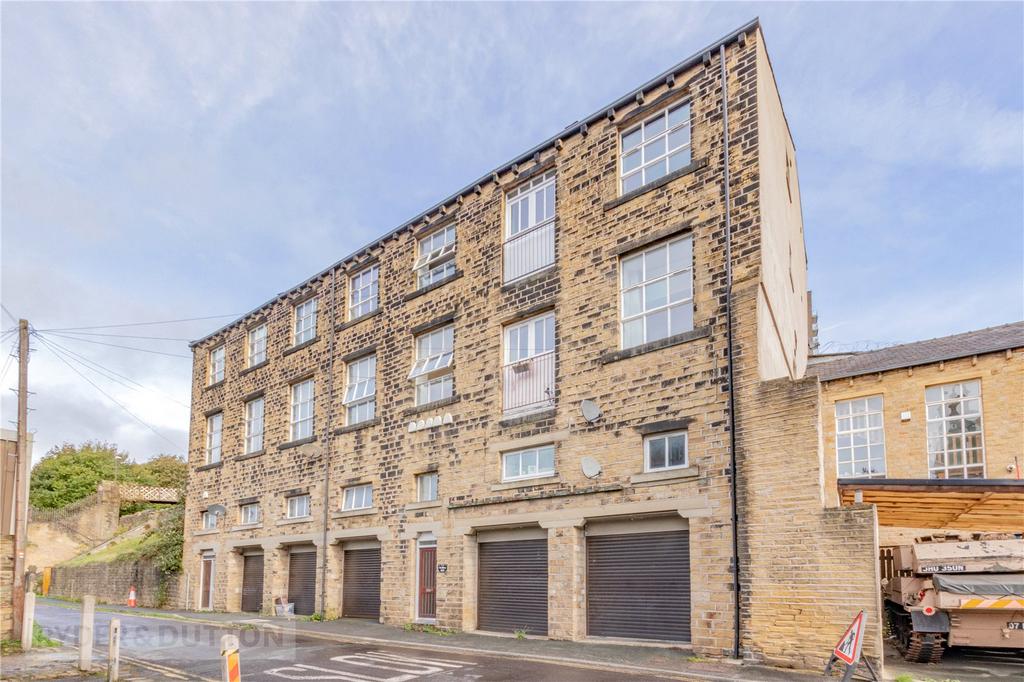 Hollins Mill Lane, Sowerby Bridge, West Yorkshire, HX6 2 bed apartment ...