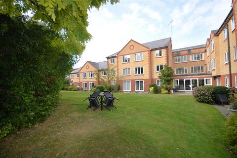 1 bedroom apartment for sale - Cranmere Court, Exeter Drive, Colchester, Essex, CO1