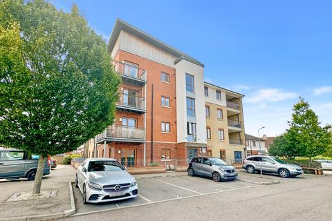 7 Mallory Close, Gravesend, DA12 5FD