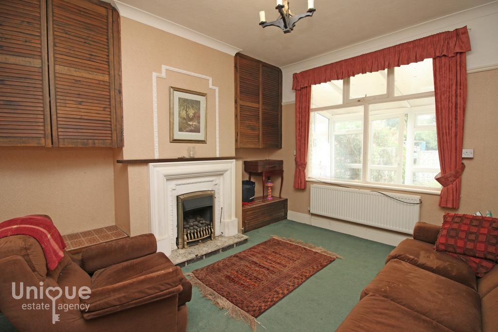 Agnew Road, Fleetwood, FY7 3 bed semidetached house £139,950