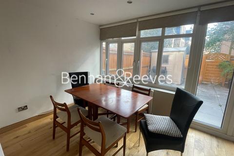 3 bedroom house to rent - Albion Mews, Hammersmith W6