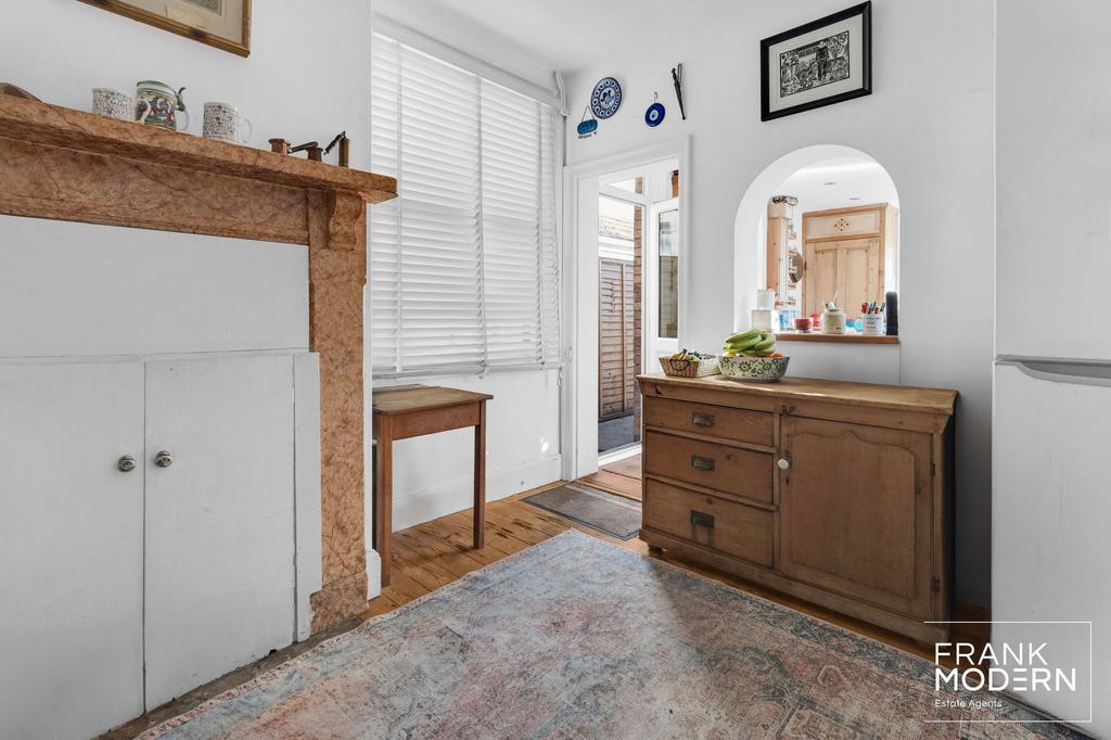 Breakfast Room