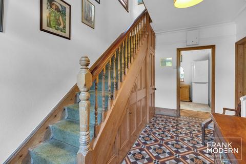 88 Aldermans Drive, Peterborough, PE3 6AZ
