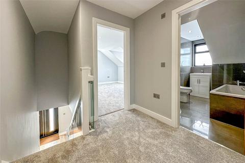 The Chalet, 1b Ashley Road, St Albans, AL1 5DA