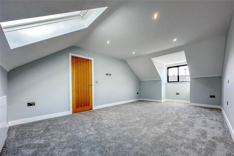 The Chalet, 1b Ashley Road, St Albans, AL1 5DA