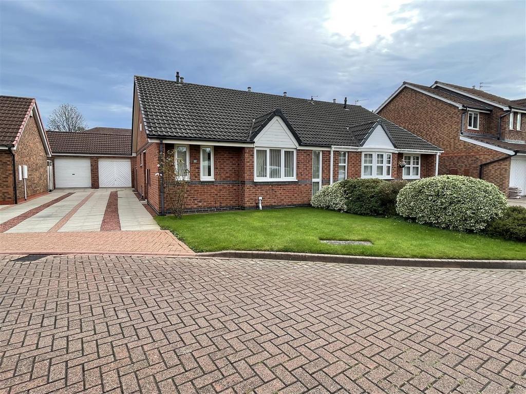 Woodvale Drive, Hebburn 2 bed bungalow for sale £219,950