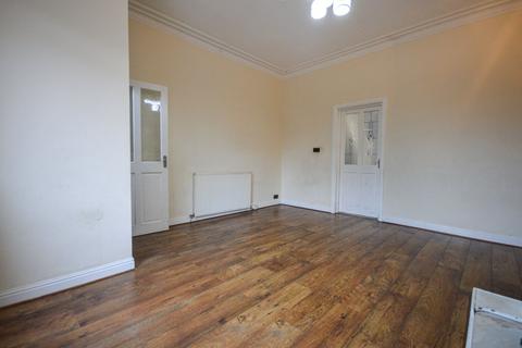 108 Queens Road, Ashton-under-lyne, OL6 8EL