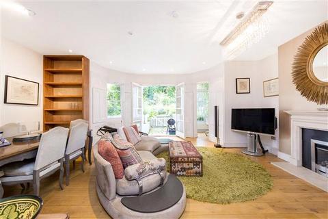 3 bedroom apartment to rent, East Heath Road, London, NW3