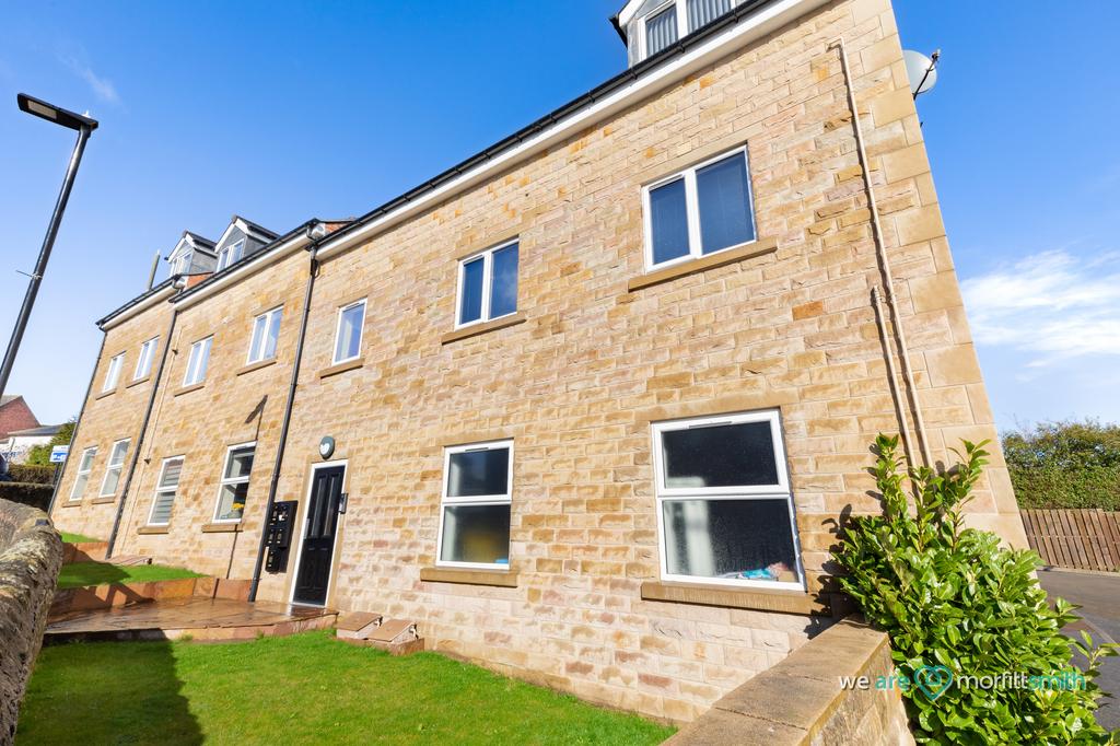 High Stone Villas, Mosborough, S20 5FB 2 bed apartment £800 pcm (£185 pw)