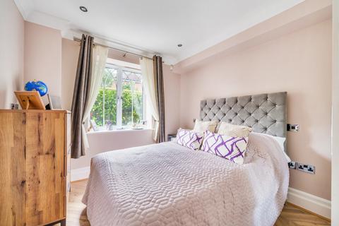 2 bedroom apartment for sale, Fairlawns, Burridge, Hampshire, SO31
