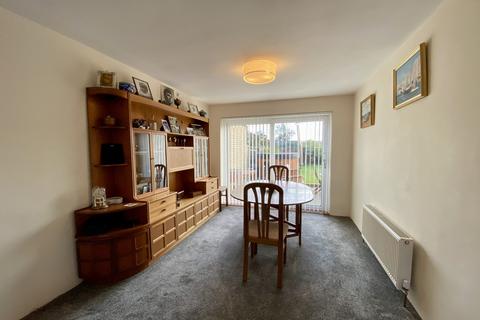 3 bedroom semi-detached house for sale, Hood Close, Eastbourne, East Sussex, BN23