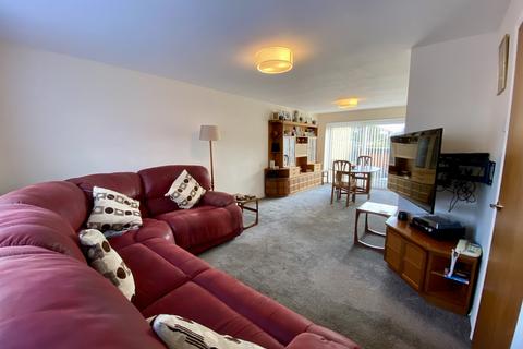 3 bedroom semi-detached house for sale, Hood Close, Eastbourne, East Sussex, BN23