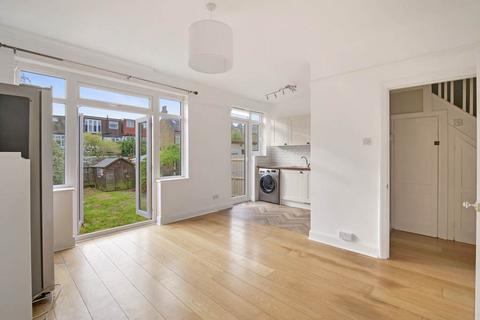 3 bedroom end of terrace house to rent, Egremont Road, West Norwood, London, SE27