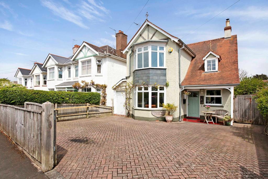 Richmond Road, Exmouth 4 bed detached house £1,850 pcm (£427 pw)