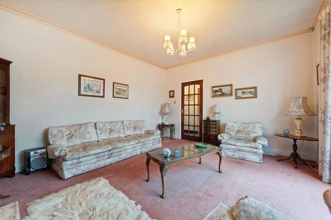 27 Leebank Drive, Glasgow, G44 3XB