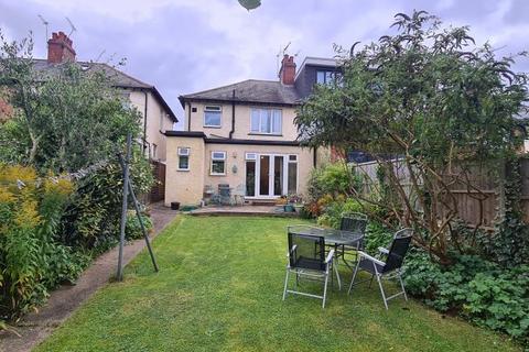 3 bedroom semi-detached house for sale - Barnet,  London,  EN4