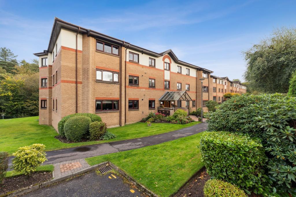 Riverside Park, Linnpark Avenue, Netherlee, East Renfrewshire, G44 3PG