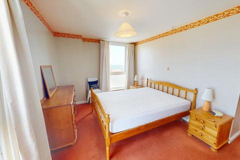 2 bedroom flat to rent, Russell Square, City Centre, Brighton, BN1
