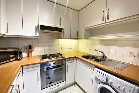 2 bedroom flat to rent, Langtons Wharf, Leeds, West Yorkshire, LS2