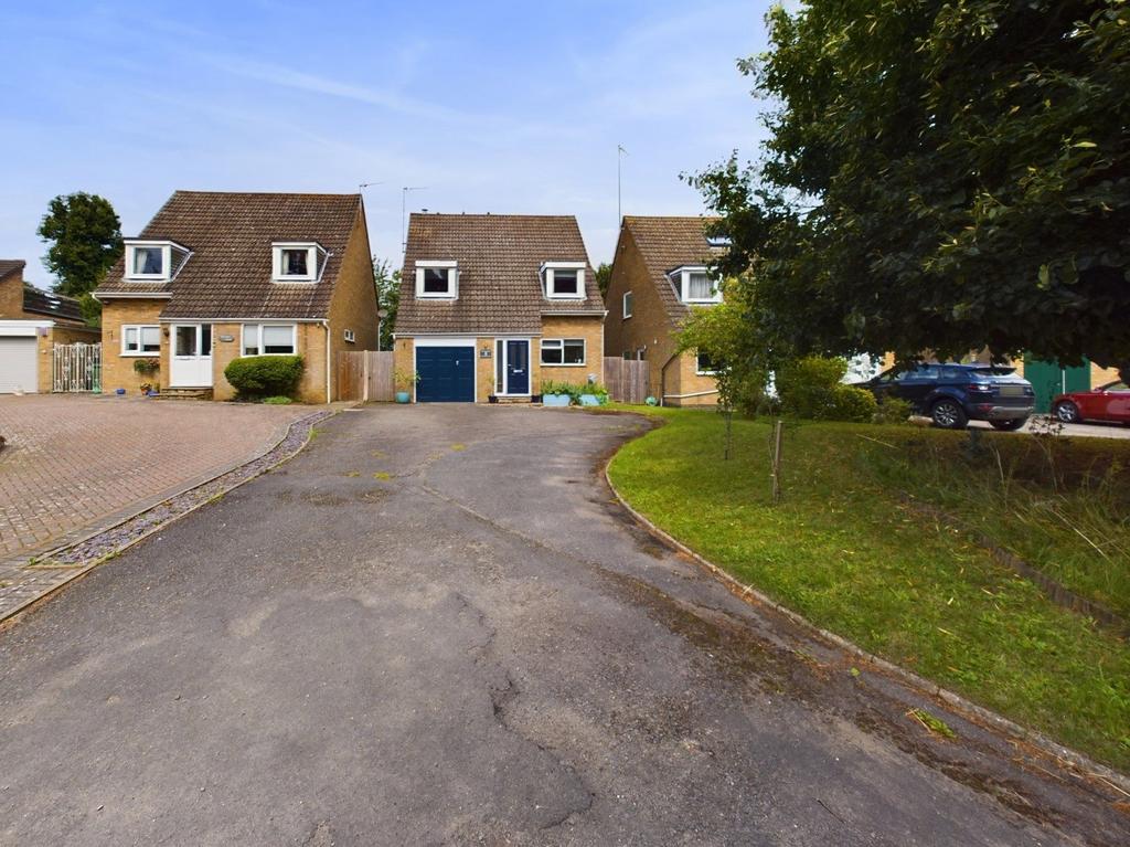 Wappenham Road, Abthorpe, NN12 4 bed detached house for sale £425,000