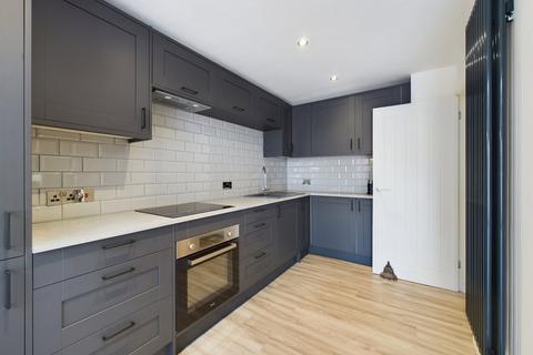 3 bedroom semi-detached house for sale - Bickerstaffes Road, Towcester, NN12
