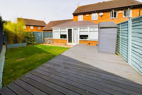 6 Plessey Close, Towcester, NN12 6HY