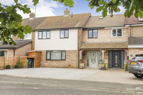 22 Oriel Grove, Moreton-in-marsh, GL56 0ED