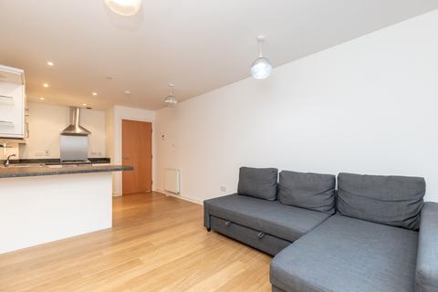 2 bedroom flat to rent, George Street, Flat 1/4, Merchant City, Glasgow, G1 1RD