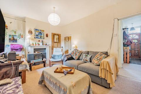 38 Hetherington Road, London, SW4 7PA