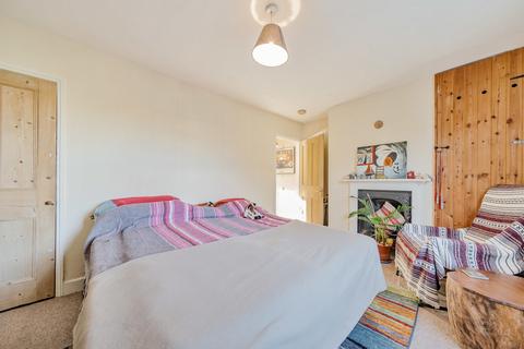38 Hetherington Road, London, SW4 7PA