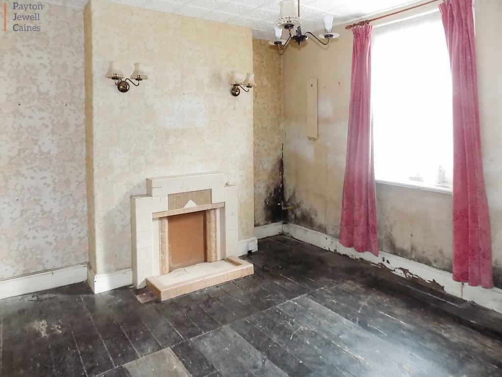 St Marie Street, Bridgend, Bridgend... 2 bed terraced house £95,000