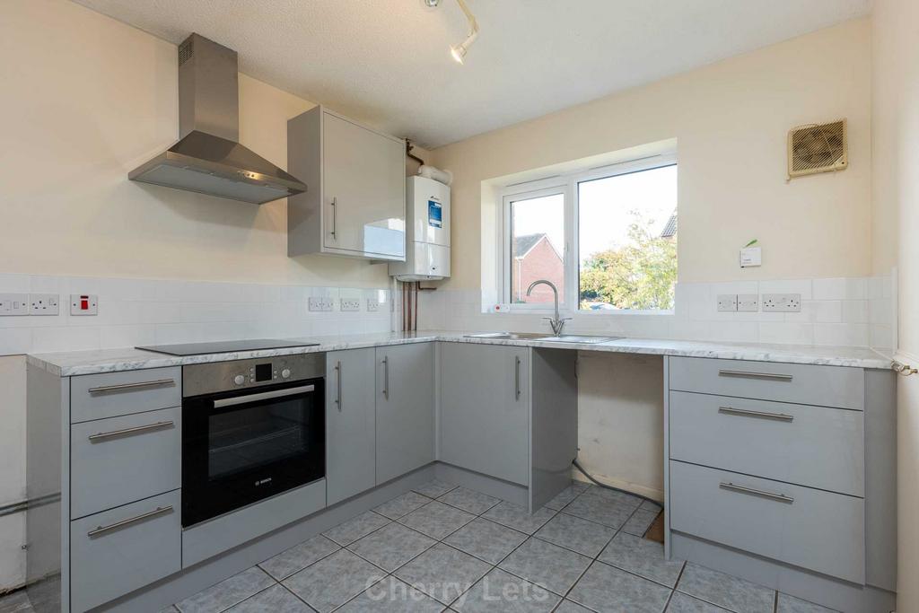 Coopers Green, Bicester OX26 2 bed terraced house £1,250 pcm (£288 pw)