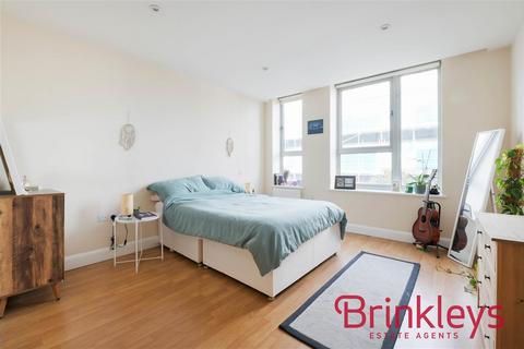 Flat 1, 162 - 164 Arthur Road, London, SW19 8AQ