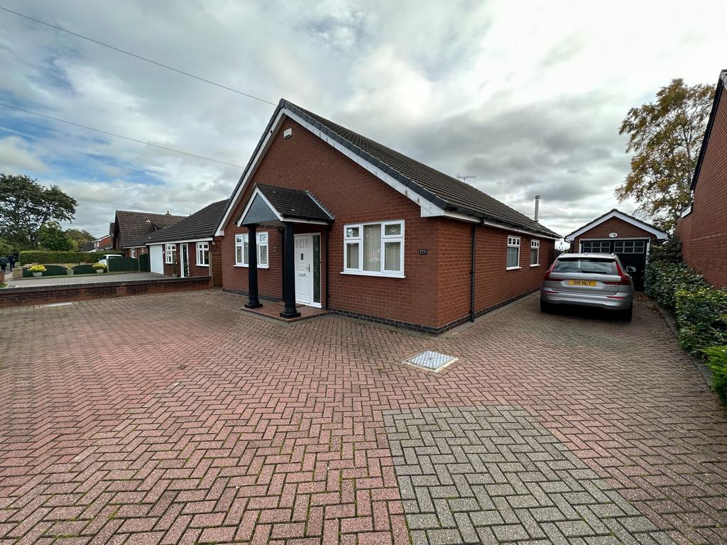 Bitham Lane, Stretton, BurtononTrent, DE13 3 bed bungalow for sale