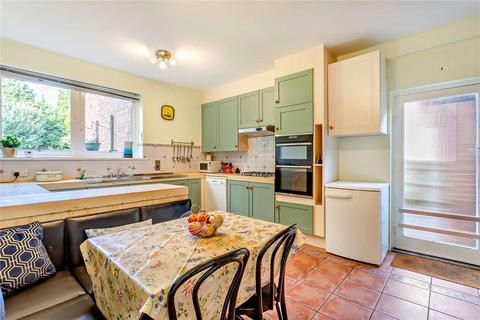 150 Thorpe Road, Peterborough, PE3 6JJ