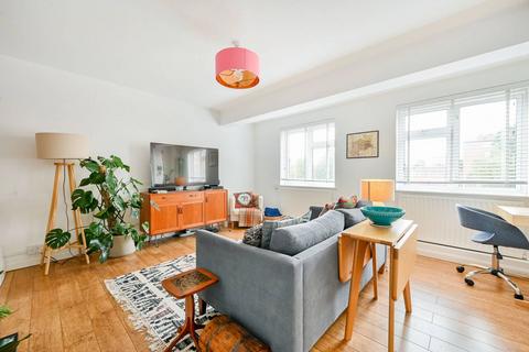 2 bedroom flat to rent - Clayponds Gardens, South Ealing, London, W5