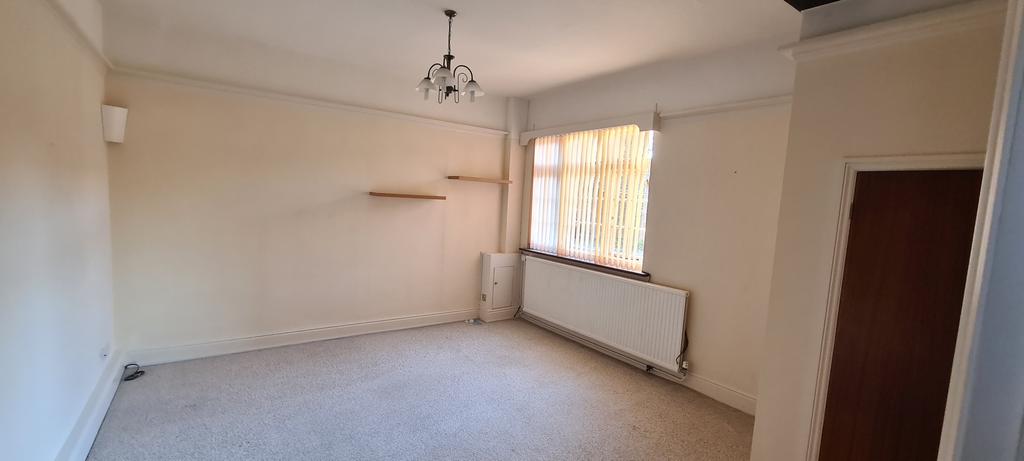 House in Ryde - View 4