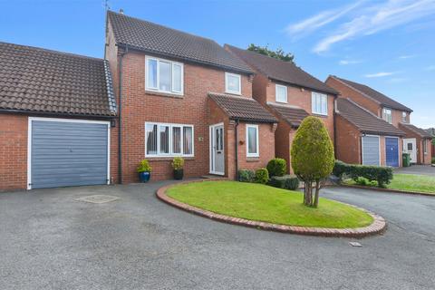 3 bedroom detached house for sale, Morley Road, Runcorn