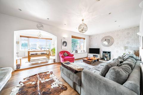 37 Biggin Way, London, SE19 3XF