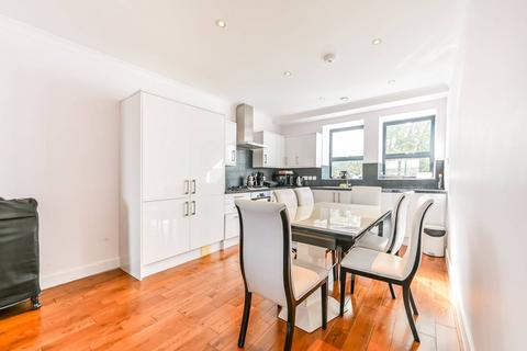 2 bedroom flat for sale, Camberwell New Road, Camberwell, London, SE5