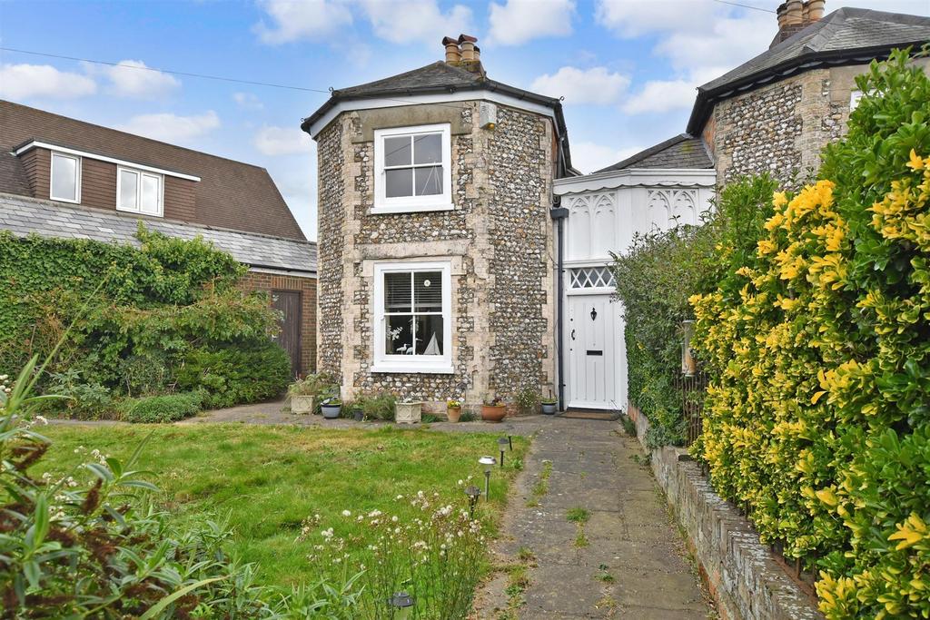 Lumley Road, Emsworth, Hampshire 3 bed semidetached house for sale £