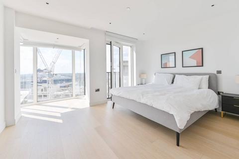 3 bedroom flat to rent, White City, Shepherd's Bush, LONDON, W12