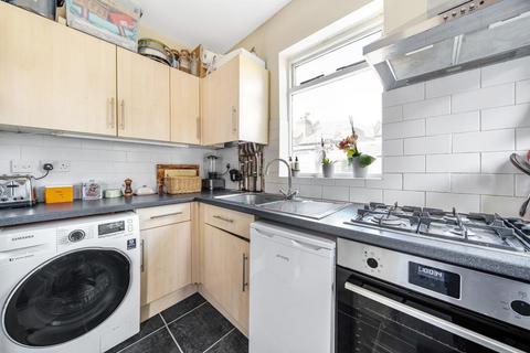 70c Hackford Road, London, SW9 0RG
