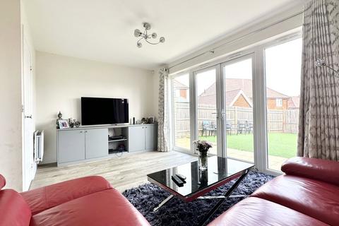 4 bedroom end of terrace house for sale, Emmeline Avenue, Weldon, Ebbsfleet Valley, Swanscombe, DA10