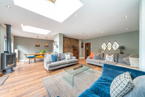 7 Mill Close, Piccotts End, Hemel Hempstead, HP1 3AX